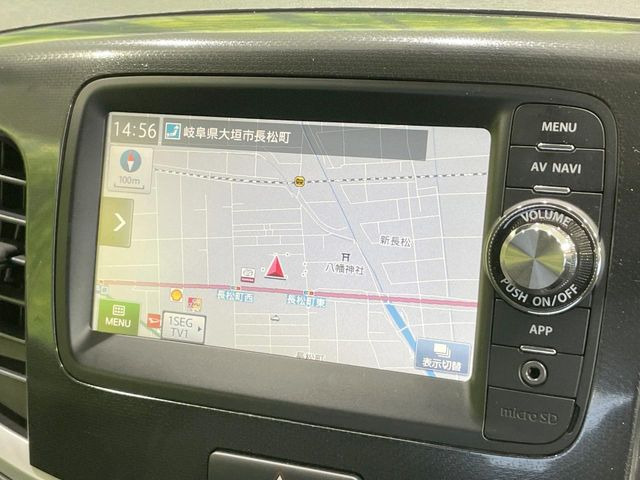 �y�����i�r�z�l�C�̏����i�r�𑕔����Ă���܂��B�i�r�̎g���₷���͂������A�I�[�f�B�I�@�\���[��!�L�����v�◷�s�͂������A�ʋ΂┃�����ȂǕ��i�̃h���C�u���y�����Ȃ�͂���