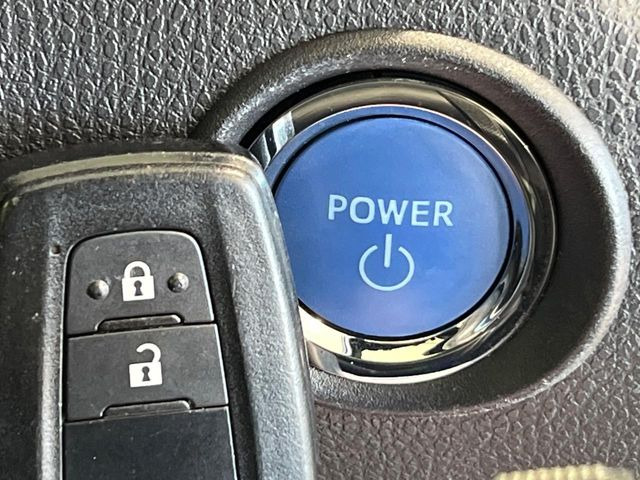 �y�X�}�[�g�L�[�z�J�o����|�P�b�g�ɓ��ꂽ�܂܂ł��h�A�̎{���E�������\�ȃX�}�[�g�L�[�𑕔��B�G���W���̃I���E�I�t�����J�M�����o���K�v����������Ƃ��Ă��֗��ł���