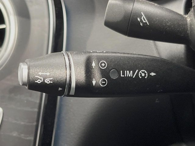 ���f�B�X�^���X�p�C���b�g�f�B�X�g���j�b�N:�s�s�A�x�O�A�������H�Ȃǂ̑��s���ɁA�X�e���I�}���`�p�[�p�X�J�����ƃ��[�_�[�Z���T�[�ɂ��A�O���Ԃ�F�����đ��x�ɉ������Ԋԋ������ێ����鎟����̃N���R��!