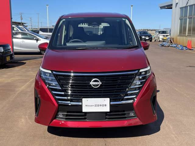 セレナ1.4 e-4ORCE ハイウェイスターV 4WD