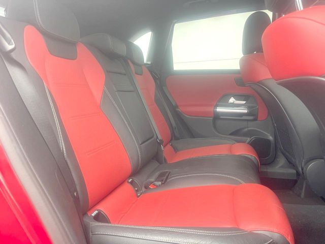 ���㕔���Ȃ��C�ɂȂ�悤�ȃL�Y�E�����ւ��蓙�A�傫�ȃ_���[�W�͂Ȃ��A�ǍD�ȏ�Ԃł��B