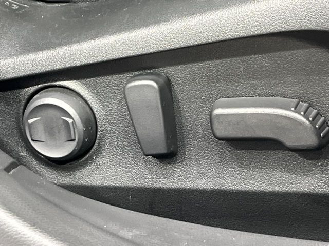 �y�p���[�V�[�g�z�X�C�b�`��ŊȒP�ɃV�[�g�̔��������\!�d��������͂�����܂���!���K�ȃV�[�g�|�W�V�����ɃZ�b�g���āA���K�ȃh���C�u�����y���݂��������B