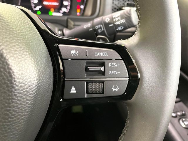 �y�A�_�v�e�B�u�N���[�Y�R���g���[���z�������H�ł̒��������s���y��!!�����ő��x��ۂN���[�Y�R���g���[�����A�Փˌy���V�X�e���ƘA�g���A�O���̎ԗ������m���ĎԊԂ�ۂ悤�ɑ��x���߂��Ă���܂�!!