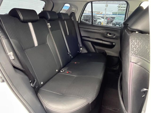 �㕔���Ȃ��C�ɂȂ�悤�ȃL�Y�E�����ւ��蓙�A�傫�ȃ_���[�W�͂Ȃ��A�ǍD�ȏ�Ԃł��B