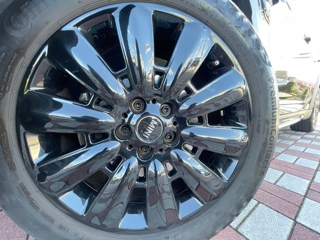 ������18�C���`�A���~�z�C�[��:�A���ԂȂ�ł͂̑�z����������x����z�C�[���Ƒ����ł�!���{�Ԃ̑���Ɋ���Ă�����ɂ����Б̊����Ē��������قǁA�������x���ł܂Ƃ܂��Ă��܂�!