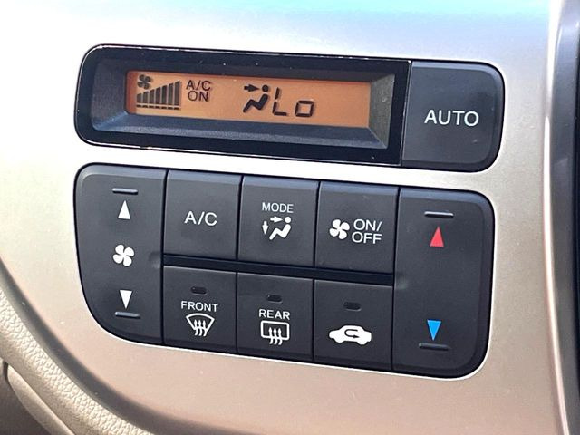 �y�I�[�g�G�A�R���z��x���D�݂̉��x�ɐݒ肷��΁A�ԓ��̉��x�����m�����ʂ≷�x�������Œ����B����&hellip;����&hellip;�Ɖ��x���X�C�b�`���������K�v�͂���܂���B���K�Ȏԓ���Ԃɂ͕K�{�̋@�\�ł��ˁ�