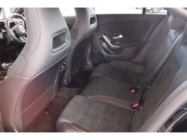 CLAクラスCLA200d AMGラインパッケージ