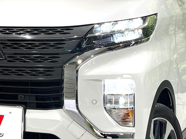 �yLED�w�b�h���C�g�z���V����ԑ��s�����ǍD�Ȏ��E���m�ۂ����S���ĉ^�]�ł��鍂�P�xLED�w�b�h���C�g�𑕔�!�_�����x�������A����d�͂��}�����Ă��܂��B