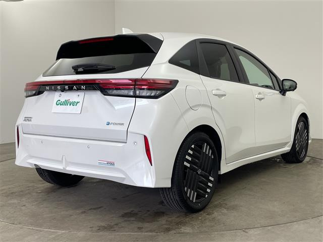 ノートオーラ1.2 G レザーエディション