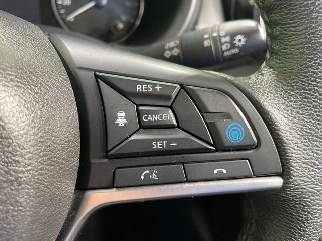 【プロパイロット】高速道路での長距離走行が楽に!!渋滞時と巡回走行のシーンで、アクセル・ブレーキ・ステアリングを自動で制御し、長距離運転の負担を軽減してくれます♪