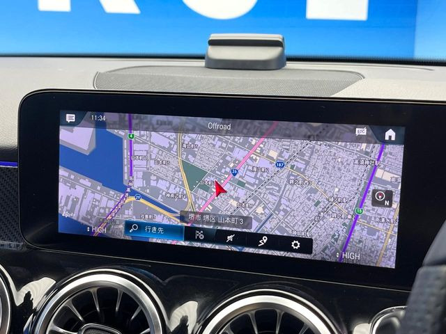 �������i�r:��̊��̂���i�r�́A����������ԓ������o���Ă���܂��B�I�[�f�B�I�@�\���[�����Ă���܂��̂ŁA�^�]�����y���߂܂���