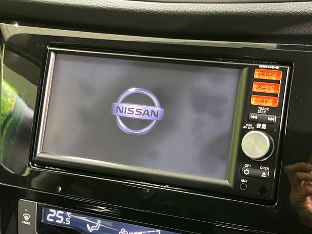 �y�����i�r�z�l�C�̏����i�r�𑕔����Ă���܂��B�i�r�̎g���₷���͂������A�I�[�f�B�I�@�\���[��!�L�����v�◷�s�͂������A�ʋ΂┃�����ȂǕ��i�̃h���C�u���y�����Ȃ�͂���