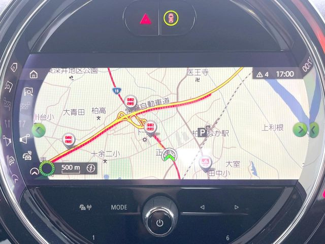 �������i�r:��̊��̂���i�r�́A����������ԓ������o���Ă���܂��B�I�[�f�B�I�@�\���[�����Ă���܂��̂ŁA�^�]�����y���߂܂���