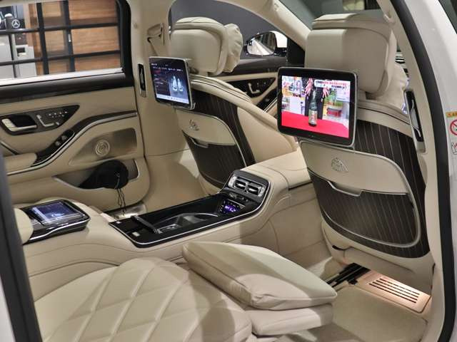 SクラスS580 4マチック ファーストクラス パッケージ (ISG) 4WD