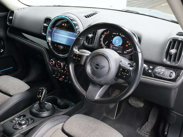 ミニクロスオーバークーパー D