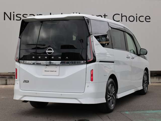 セレナ2.0 ハイウェイスターV