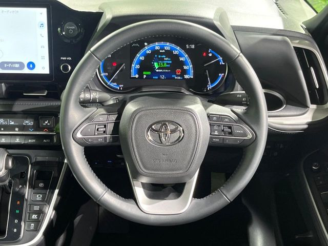 �y�����v�����X�e�A�����O�z�㎿�Ȋv���g�p���邱�ƂŁA��ɂ����������݂ƂĂ��^�]���₷���n���h���ł���