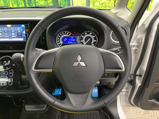 �y�O�He-Assist�z���s���ɑO���̎ԗ�����F�����A�Փ˂������Ȏ��͌x��ƃu���[�L�ŏՓˉ���Ɣ�Q�y�����A�V�X�g�B�����S�Ƀh���C�u�����y���݂��������܂��B