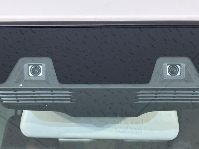 �y�X�Y�L �Z�[�t�e�B�T�|�[�g�z���s���ɑO���̎ԗ�����F�����A�Փ˂������Ȏ��͌x��ƃu���[�L�ŏՓˉ���Ɣ�Q�y�����A�V�X�g�B�����S�Ƀh���C�u�����y���݂��������܂��B