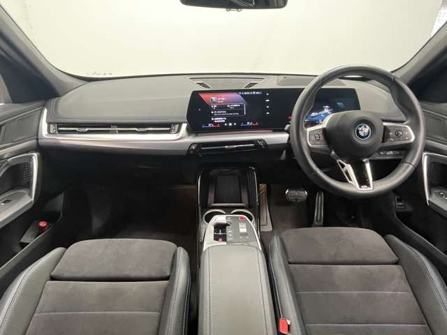 iX1eドライブ20 Mスポーツ