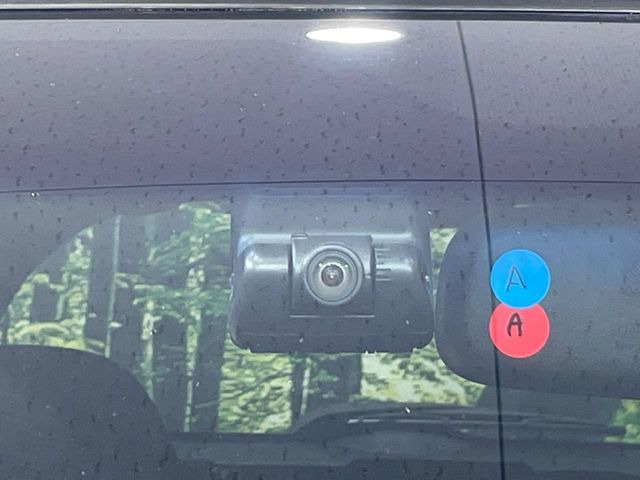 �y�h���C�u���R�[�_�[�z�h���C�u���R�[�_�[����!���s���͂������A������^�]�⎖�̂ɑ��������ہA�f���ŋL�^���A����̃��X�N�ɔ����܂��B���L�^�pSD�J�[�h�͂��q�l�����g�ł��������������K�v������܂��B