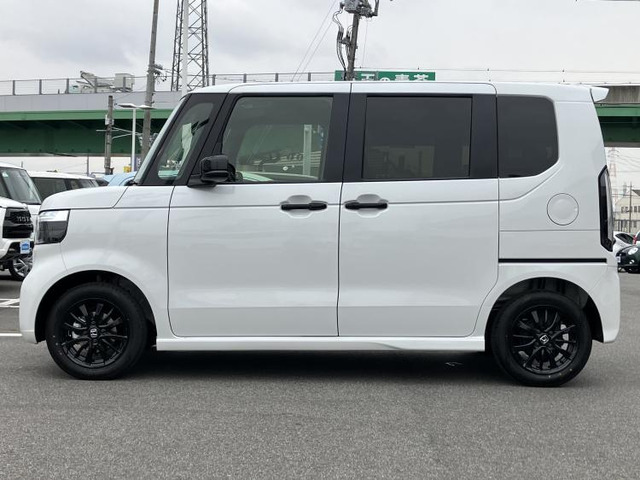 N-BOXカスタムブラック スタイル