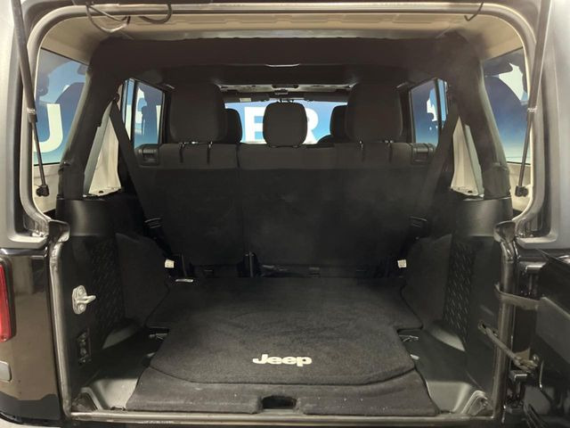 ���g�����N���[��:����L������e�X�y�[�X!���ꂾ���̍L��������΂��������⃌�W���[�Ȃǂɂ��œK�ł�!�g�p�������Ȃ����ꂢ�ȏ�Ԃ��ێ����Ă���܂��B