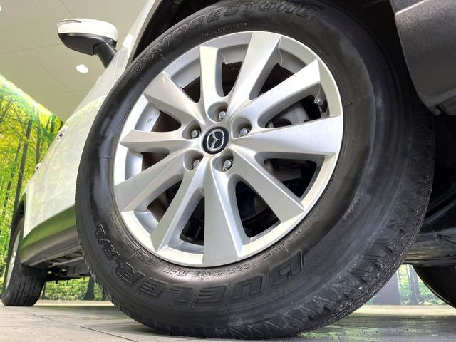 �y����17�C���`�A���~�z�C�[���z�O�ςɃ}�b�`���������A���~�z�C�[���𑕒����Ă���܂��B�e��ЊO�A���~�z�C�[����A�X�^�b�h���X�^�C�����戵�����Ă���܂��B���񂲑��k����������