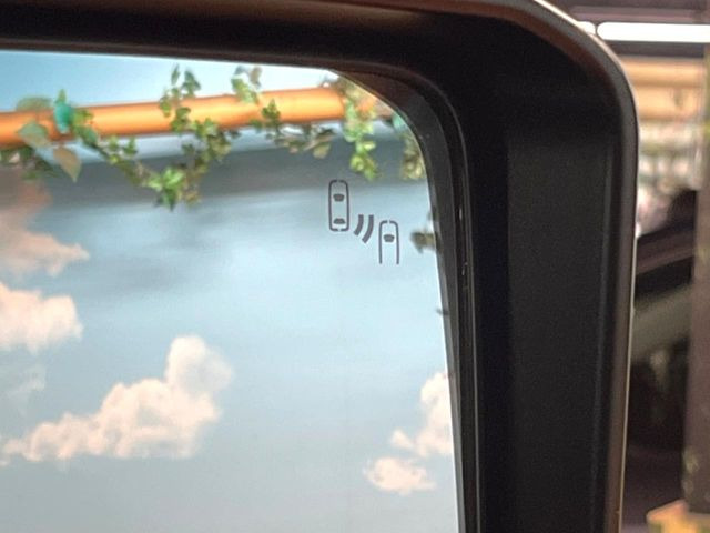 �y�u���C���h�X�|�b�g���j�^�[�z���s���A�h�A�~���[�̎��p�ɂȂ�₷���ӏ��Ɍ㑱�Ԃ��ڋ߂���ƃT�C�h�~���[�̃����Y�Ɍx����\��!�h���C�o�[�ɒ��ӊ��N�����Ă���܂��B