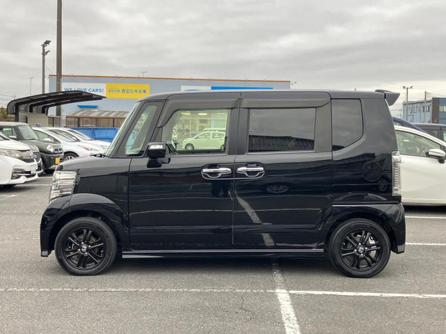 N-WGNカスタムG SS ブラックスタイルパッケージ