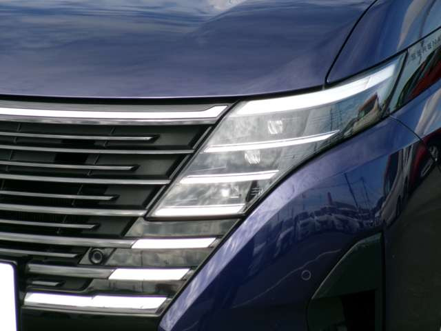 セレナ1.4 e-POWER ハイウェイスターV