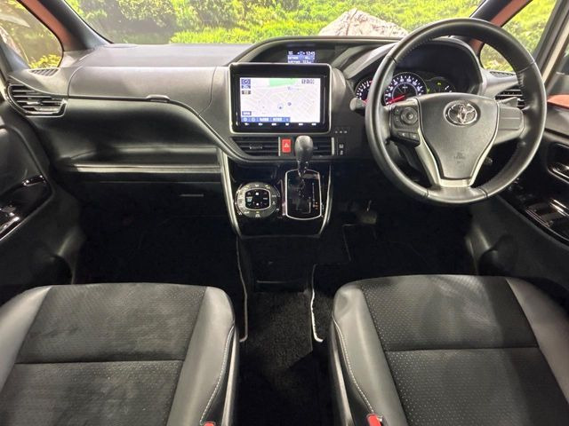 ヴォクシー2.0 ZS 煌III