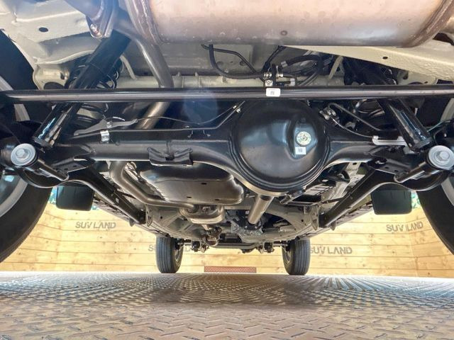 ����肪���ꂢ�Ȃ����ɁA�h�K���H�̎{�H���I�X�X���B�~��n��͂������A���ݕ��ɂ��Z���̕���A��Ń}�����E�E�B���^�[�X�|�[�c���������ɂ��D�]���������Ă���܂��B