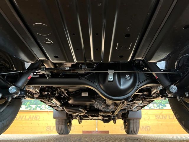 ����肪���ꂢ�Ȃ����ɁA�h�K���H�̎{�H���I�X�X���B�~��n��͂������A���ݕ��ɂ��Z���̕���A��Ń}�����E�E�B���^�[�X�|�[�c���������ɑ�ύD�]���������Ă���܂��B