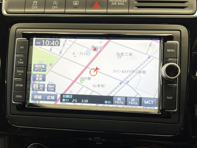 �������i�r:��̊��̂���i�r�́A����������ԓ������o���Ă���܂��B�I�[�f�B�I�@�\���[�����Ă���܂��̂ŁA�^�]�����y���߂܂���