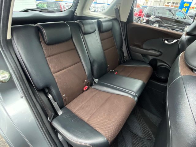 �㕔���Ȃ��C�ɂȂ�悤�ȃL�Y�E�����ւ��蓙�A�傫�ȃ_���[�W�͂Ȃ��A�ǍD�ȏ�Ԃł��B