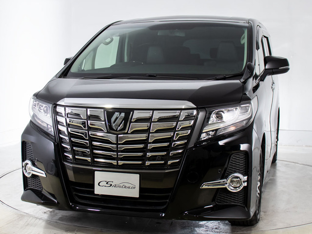 ★フロントビュー★グリル交換、エアロ取り付け等、カスタムもお任せください!