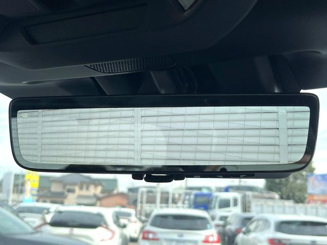 �y�X�}�[�g�����r���[�~���[�z��Ȃ̑傫�ȉו��⓯��҂Ō�����m�F���Â炢���ł����S!�J�������B�e�����ԗ�����̉f�������[���~���[���ɕ\���B�N���A�Ȏ��E�ŏ󋵂̊m�F���\�ł�!