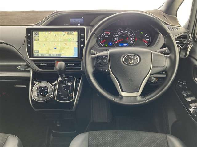 ヴォクシー2.0 ZS 煌III