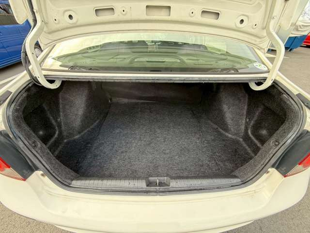 �C�ɂȂ邨�Ԃ�����܂�����E�̓d�b�ԍ����璼�ڂ��X�ɂ��₢���킹���������B�x�����@����ԗ����A��Ԃ܂łȂ�ł������������Ē����܂��B�X�^�b�t�ꓯ���A�����҂����Ă���܂��B