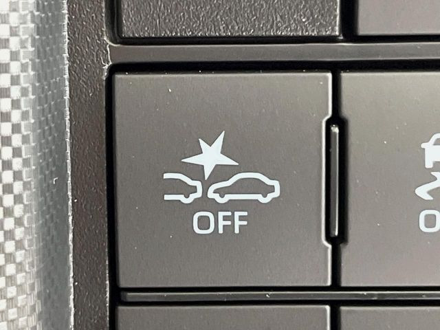 �y�X�}�[�g�A�V�X�g�z���s���ɑO���̎ԗ�����F�����A�Փ˂������Ȏ��͌x��ƃu���[�L�ŏՓˉ���Ɣ�Q�y�����A�V�X�g�B�����S�Ƀh���C�u�����y���݂��������܂��B