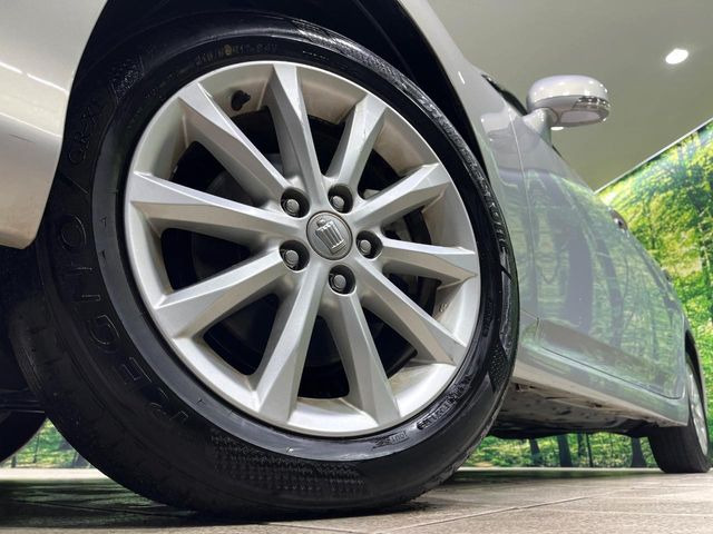 �y����17�C���`�A���~�z�C�[���z�O�ςɃ}�b�`���������A���~�z�C�[���𑕒����Ă���܂��B�e��ЊO�A���~�z�C�[����A�X�^�b�h���X�^�C�����戵�����Ă���܂��B���񂲑��k����������