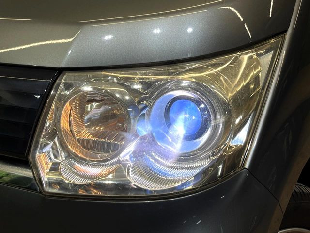 �yHID�w�b�h���C�g�z���ɖ��邭�O�����Ƃ炵�Ă����̂ŁA���V����Ԃ̑��s�������E�ǍD�ň��S���Ă���肢�������܂��B