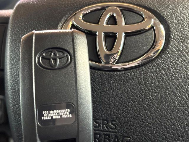 �y�L�[���X�z�������ꂽ�ꏊ����ł��{�^����Ńh�A�̊J���E�{�����ł���̂łƂ��Ă��֗�!�h�A�̌�������ɏ������邱�Ƃ�����܂����