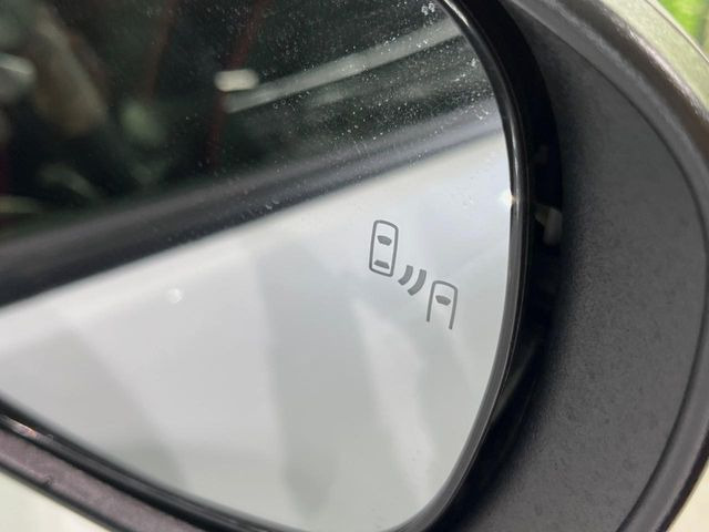 �y�u���C���h�X�|�b�g���j�^�[�z���s���A�h�A�~���[�̎��p�ɂȂ�₷���ӏ��Ɍ㑱�Ԃ��ڋ߂���ƃT�C�h�~���[�t�߂Ɍx����\���A�h���C�o�[�ɒ��ӊ��N�����Ă���܂��B