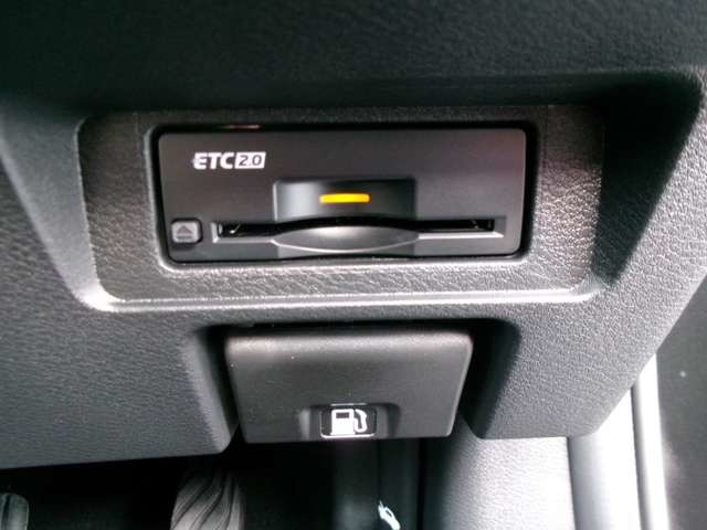 ノートオーラ1.2 G レザーエディション