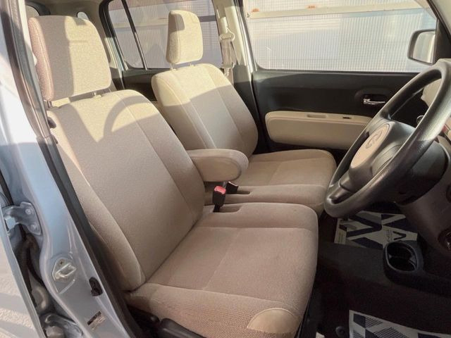 �^�]�ȃV�[�g���͎g�p�������Ȃ��A�ǍD�ȏ�ԂƂȂ��Ă��܂��B�O�I�[�i�[�l�����J�Ɏg���Ă������Ƃ��悭�킩��܂��ˁB