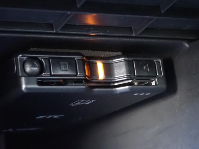 ETC���ڂł��B�L�����H�̗������Œ�Ԃ��鎖�Ȃ��X���[�Y�ɒʉ߂ł��܂��B