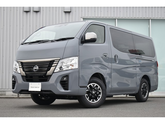 キャラバン2.4 AUTECH ライン ロング プラス  ディーゼル 4WD