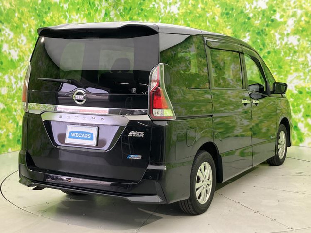 セレナ2.0 ハイウェイスター VセレクションII 4WD